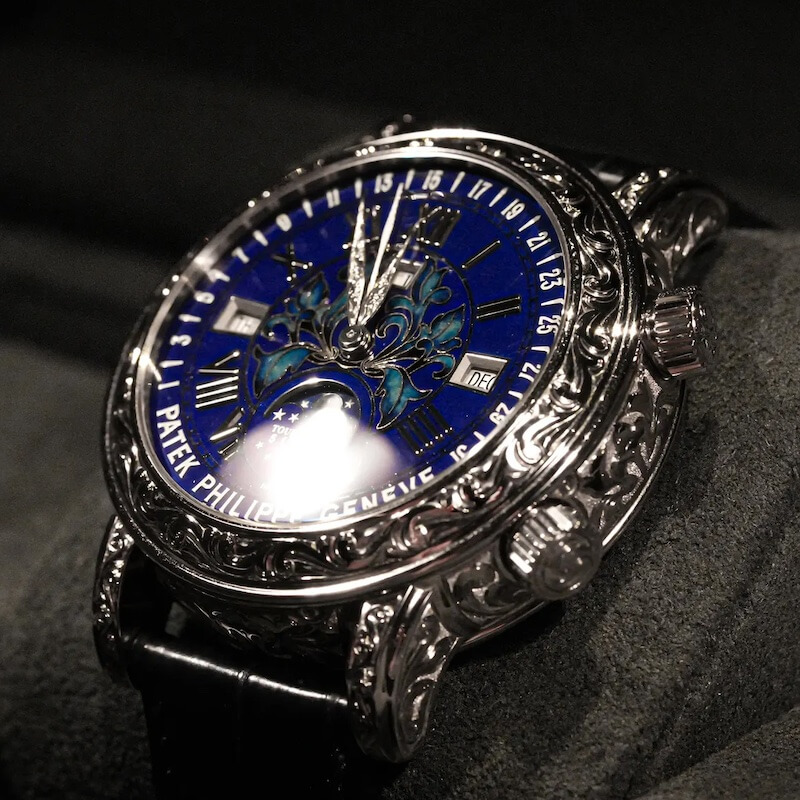 Luxury and exclusive watches for sale by dealers worldwide